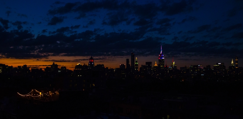 Manhattan-Skyline-Blue-Orange