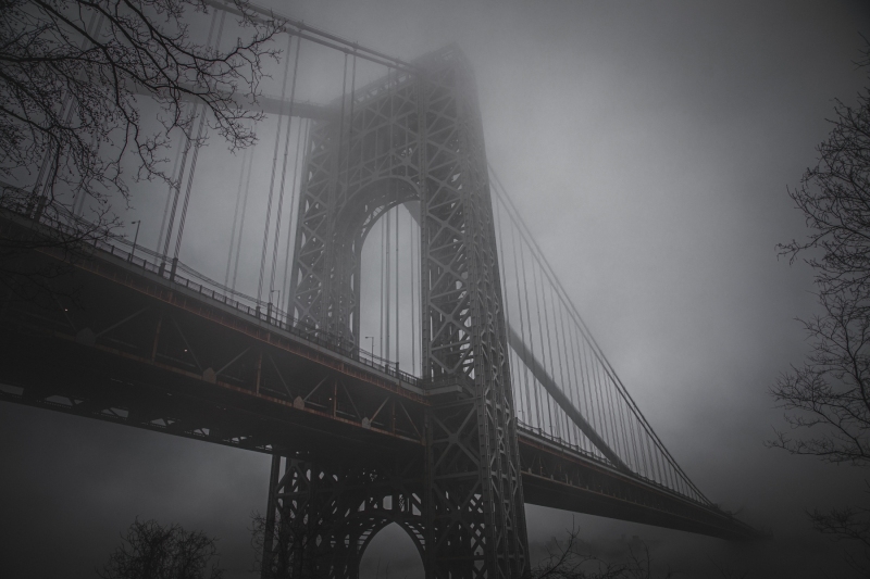 GW-Bridge-in-the-Fog-RIK14789-2